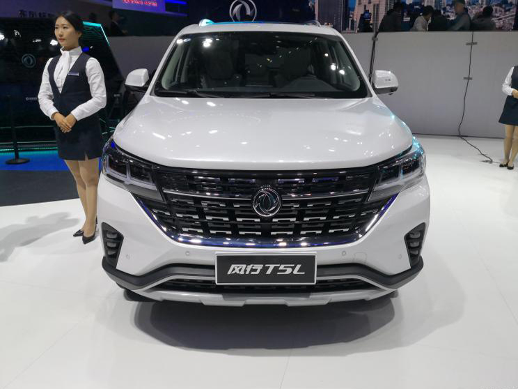 2019上海車展：東風風行T5L國六版亮相